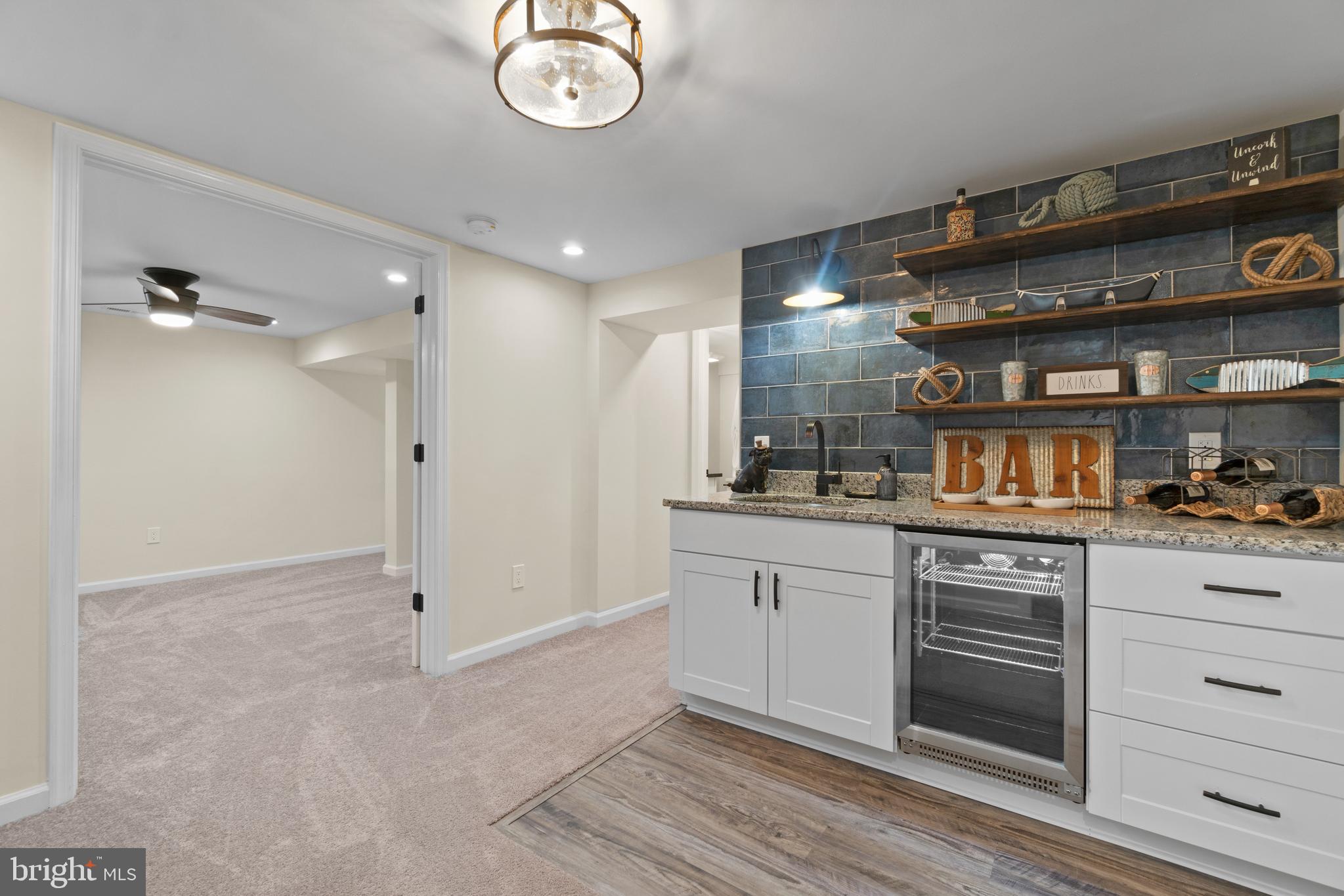 306 Battlefield Road Locust Grove, VA 22508 - Photo 23 of 34 Bar & Beverage Area!!!