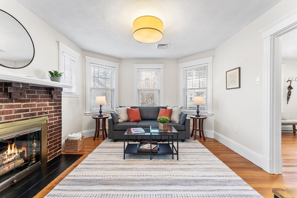 51 Kenmere Road, Unit 51 Medford, MA 02155 - Photo 3 of 39 Gallery Image 3