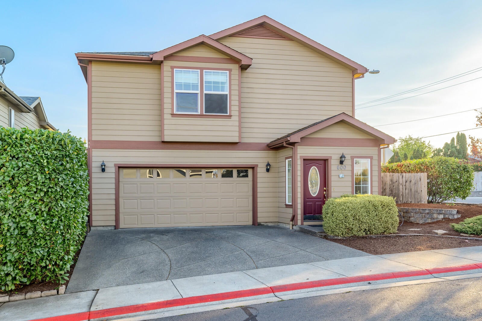 600 Shadow Way Central Point, OR 97502 - Photo 1 of 37 04_SW_4_mls