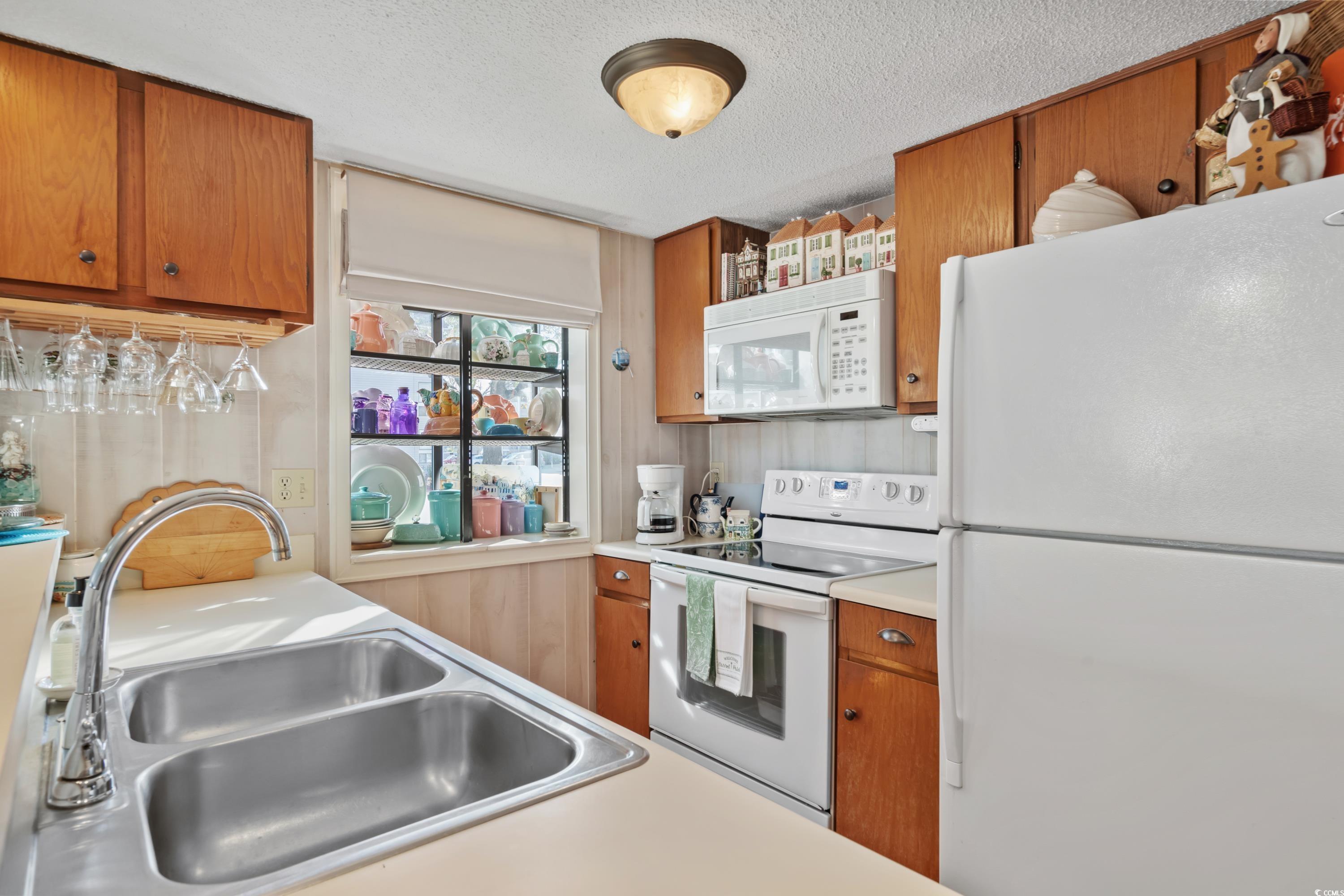 351 Lake Arrowhead Road, Unit 24194 Myrtle Beach, SC 29572 - Photo 13 of 39 Gallery Image 13