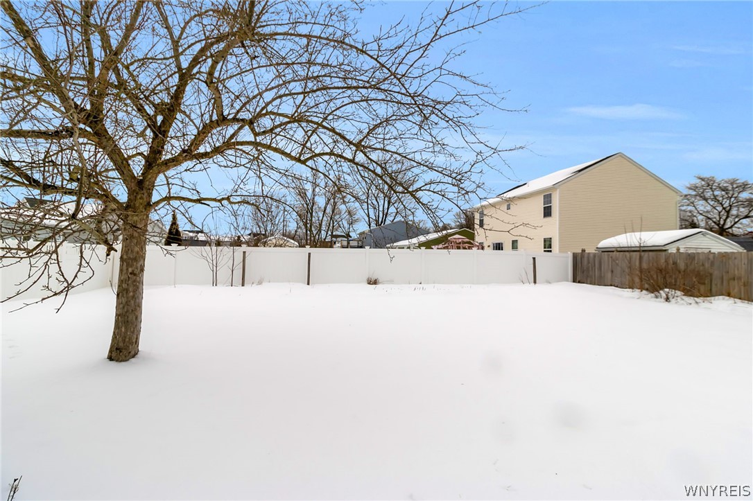 19 Sunset Court Amherst, NY 14228 - Photo 31 of 35