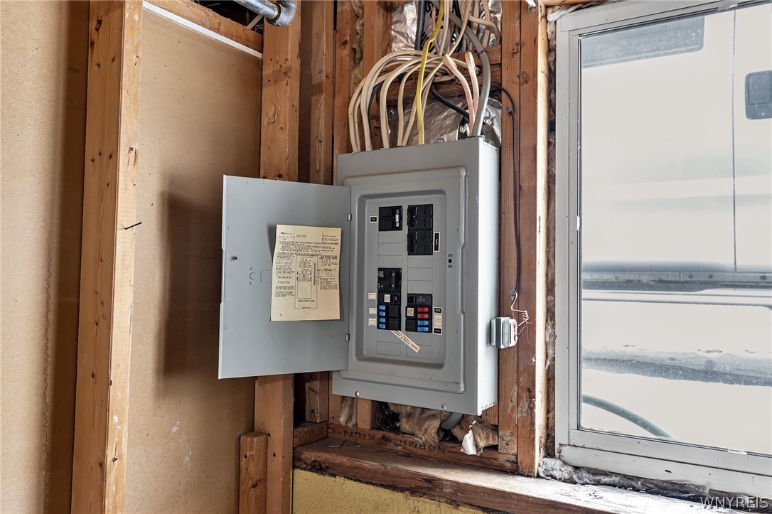 19 Sunset Court Amherst, NY 14228 - Photo 34 of 35