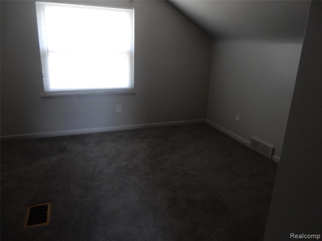 6782 Evergreen Road Detroit, MI 48228 - Photo 13 of 22 Gallery Image 13