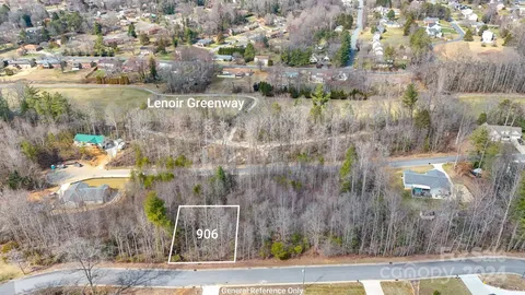 $31,500 | 906 Woodbine Place Northeast, Lenoir, NC 28645