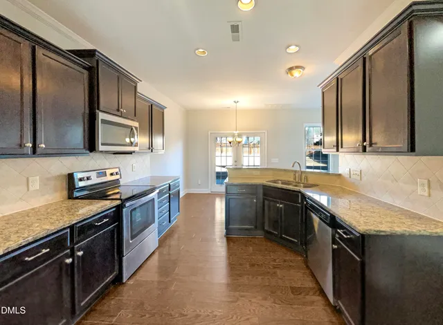 $525,000 | 909 Wood Chapel Lane, Durham, NC 27703