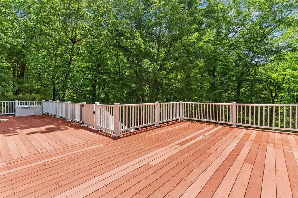 58 Whipple Brook Road Wrentham, MA 02093 - Photo 34 of 42 Gallery Image 34