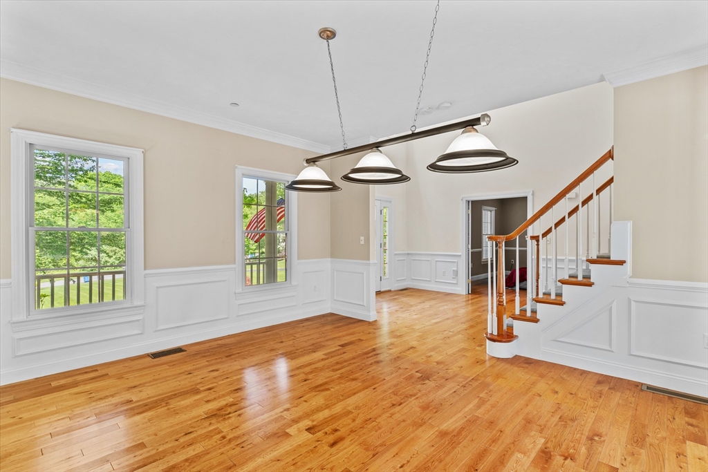 58 Whipple Brook Road Wrentham, MA 02093 - Photo 7 of 42 Gallery Image 7