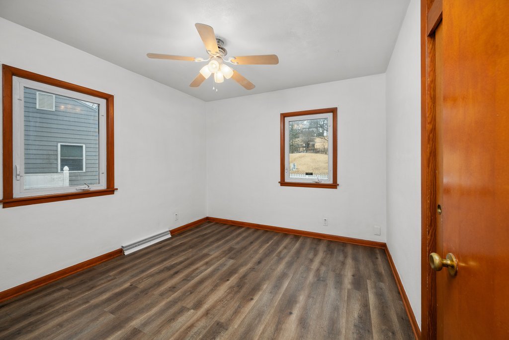 612 Waverly Road Davenport, IA 52804 - Photo 14 of 28 Gallery Image 14
