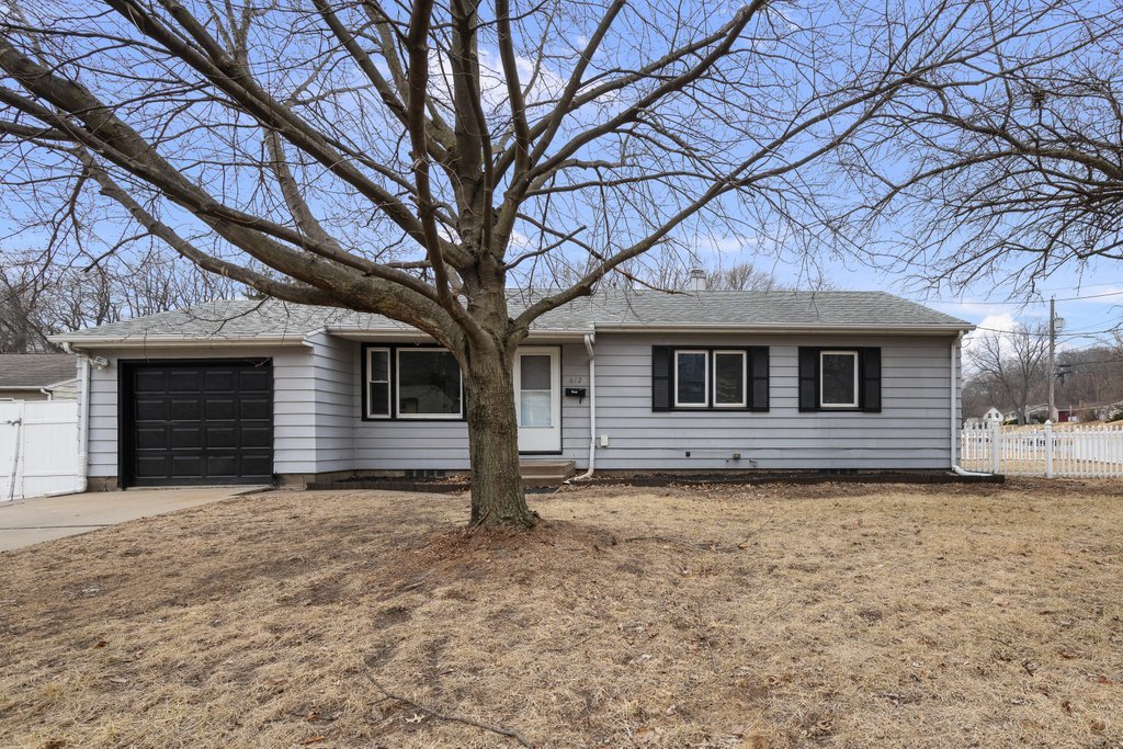 612 Waverly Road Davenport, IA 52804 - Photo 28 of 28 Gallery Image 28