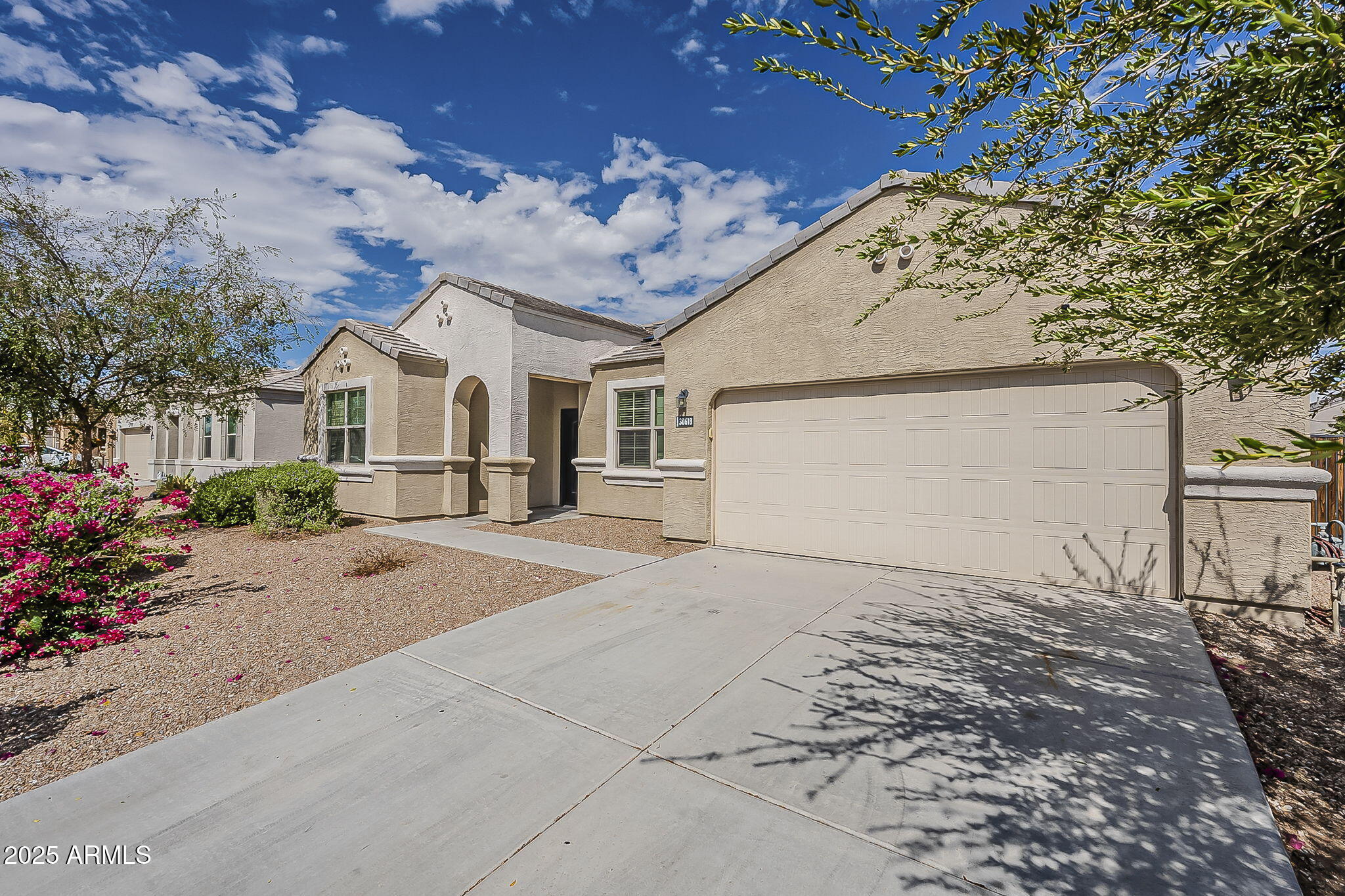 30618 West Osborn Road Buckeye, AZ 85396 - Photo 2 of 27 Front