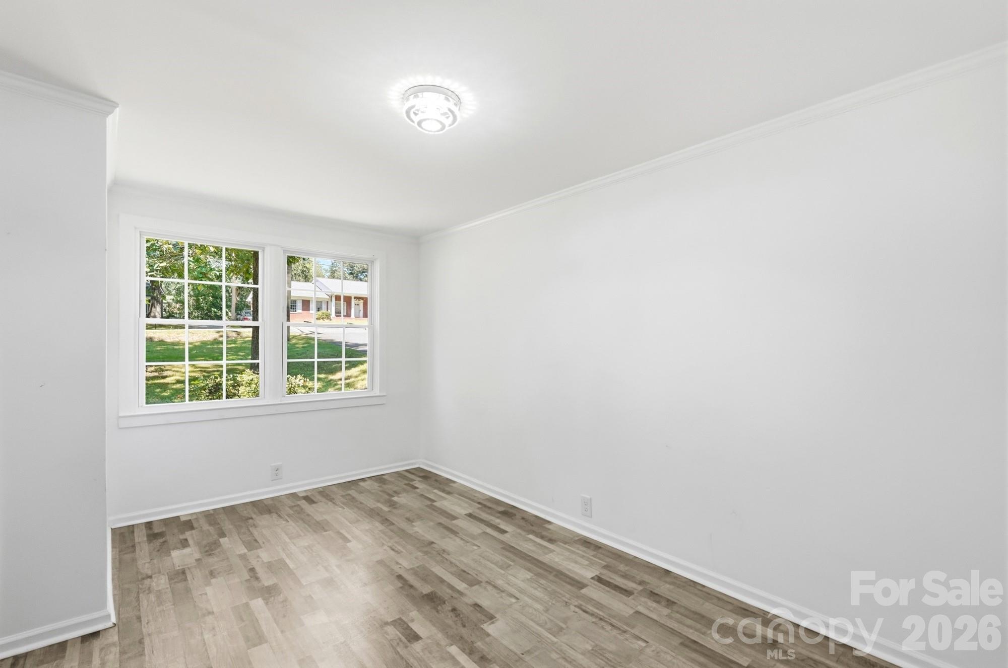1901 Linwood Road Gastonia, NC 28052 - Photo 9 of 31 Gallery Image 9