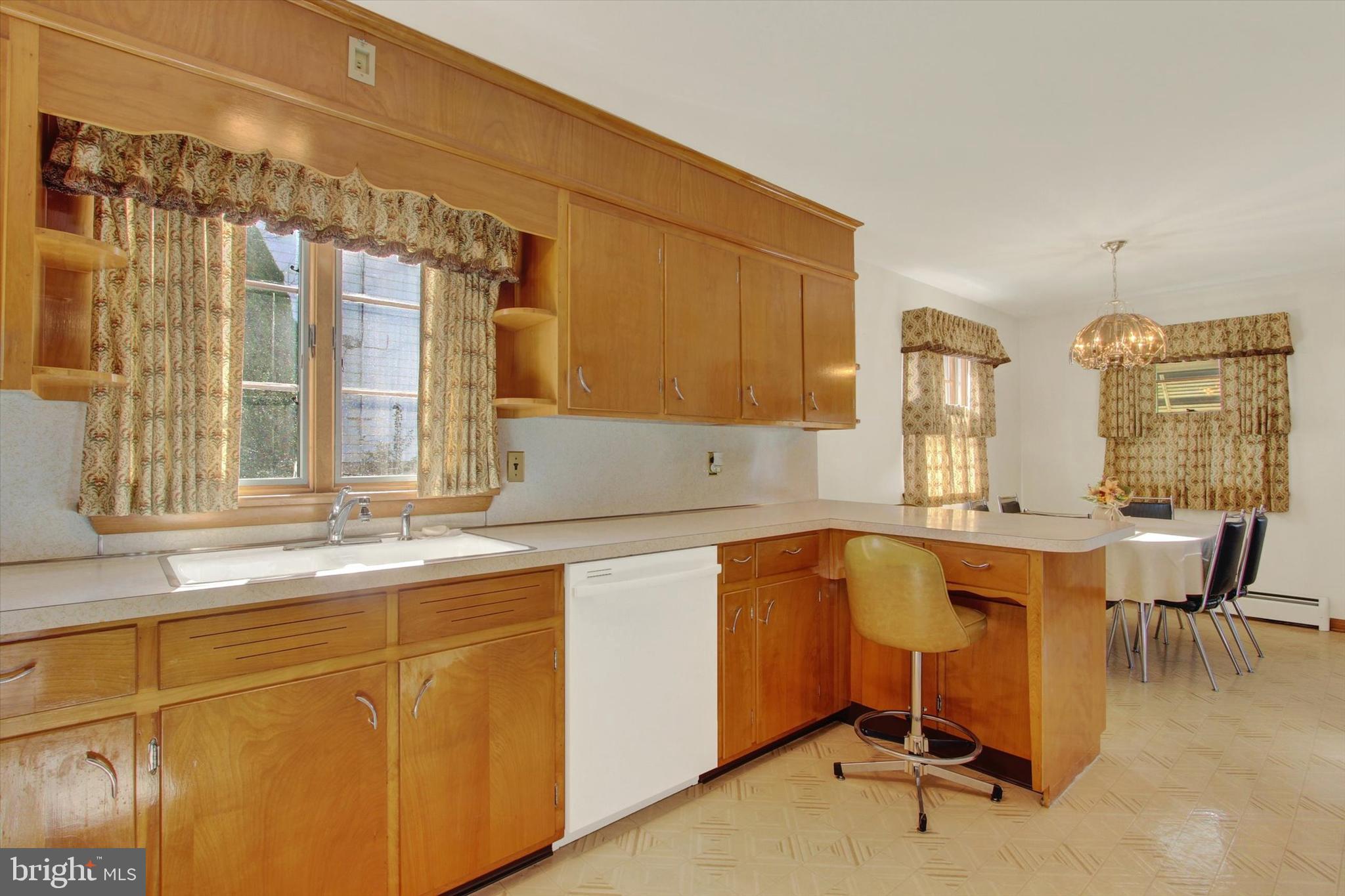 972.5 Baltimore Street Hanover, PA 17331 - Photo 13 of 27 Gallery Image 13