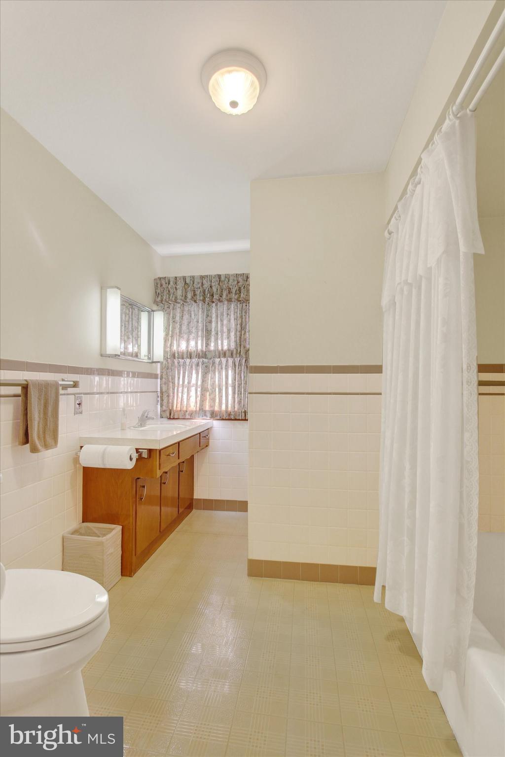 972.5 Baltimore Street Hanover, PA 17331 - Photo 19 of 27 Gallery Image 19