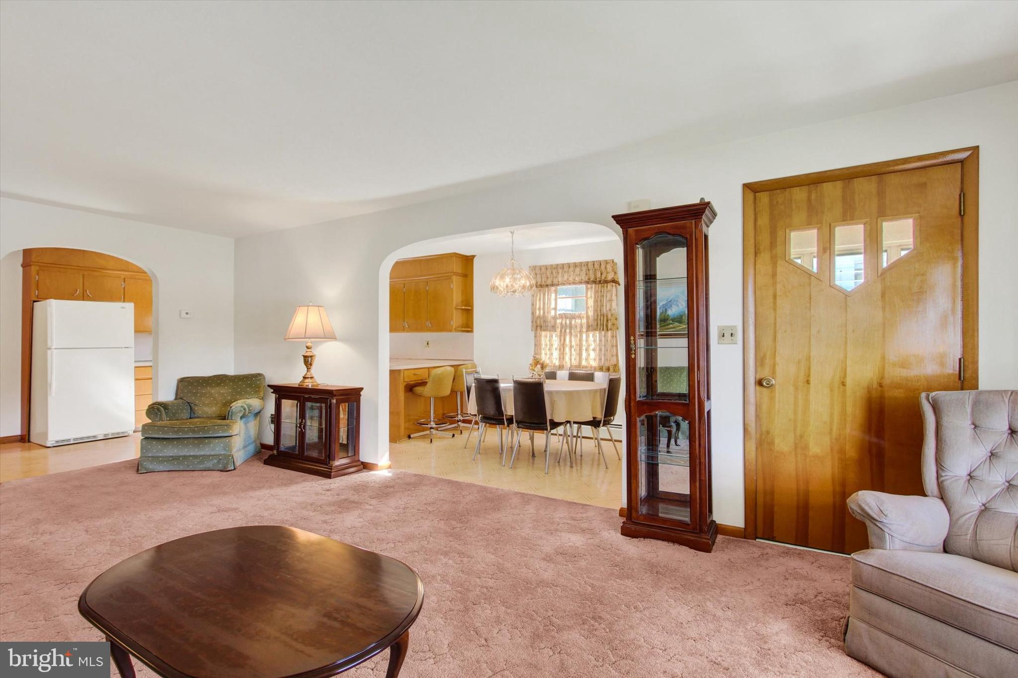 972.5 Baltimore Street Hanover, PA 17331 - Photo 3 of 27 Gallery Image 3