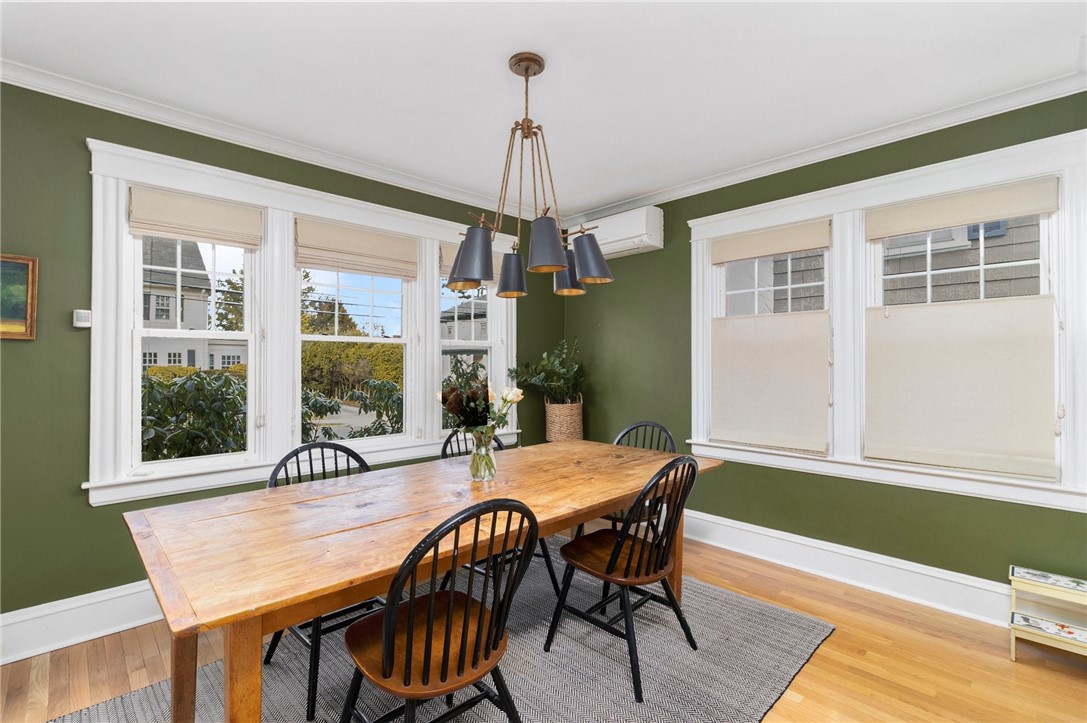 375 Rochambeau Avenue Providence, RI 02906 - Photo 19 of 39 Gallery Image 19