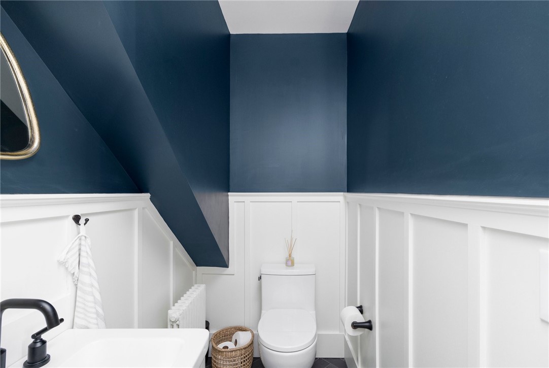 375 Rochambeau Avenue Providence, RI 02906 - Photo 20 of 39 Gallery Image 20