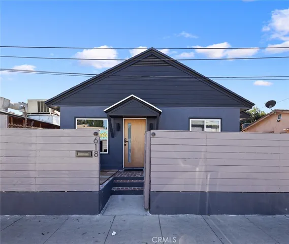 $600 | 618 East Buckthorn Street, Inglewood, CA 90301