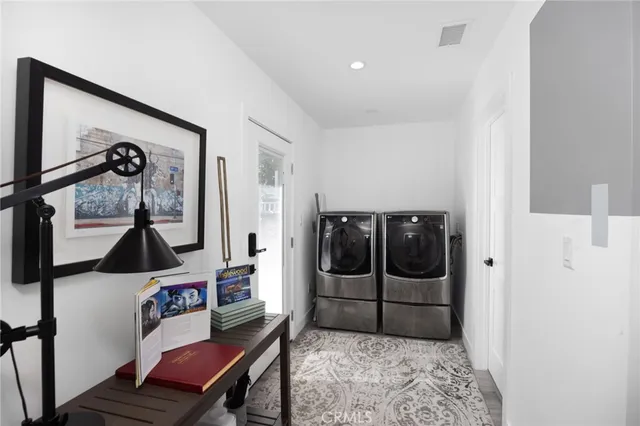 $600 | 618 East Buckthorn Street, Inglewood, CA 90301