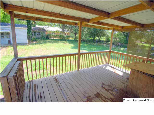 1009 Inzer Drive Birmingham, AL 35214 - Photo 2 of 15