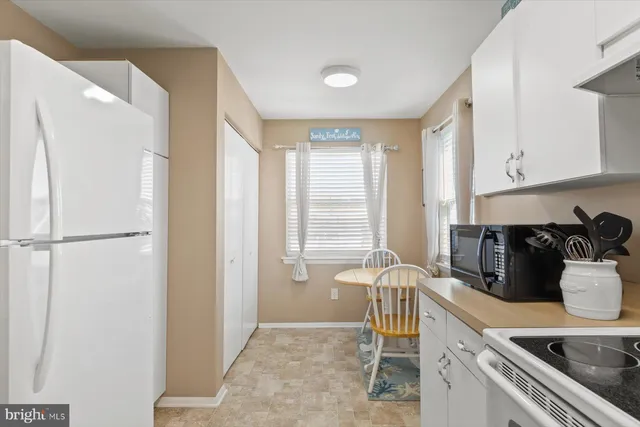 $446,000 | 30380 Crowley Drive, Unit 417, Ocean View, DE 19970