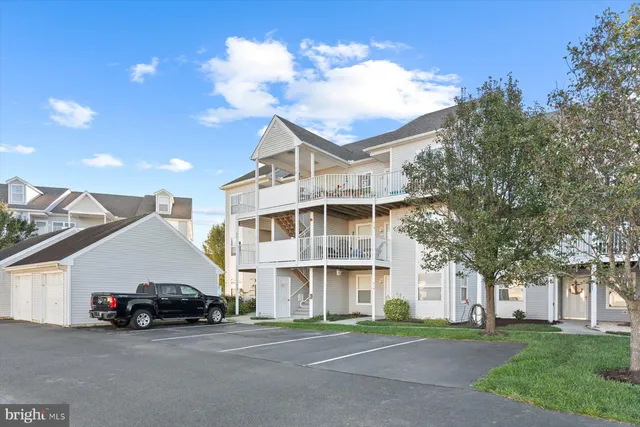 $446,000 | 30380 Crowley Drive, Unit 417, Ocean View, DE 19970