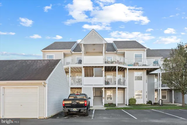 $446,000 | 30380 Crowley Drive, Unit 417, Ocean View, DE 19970