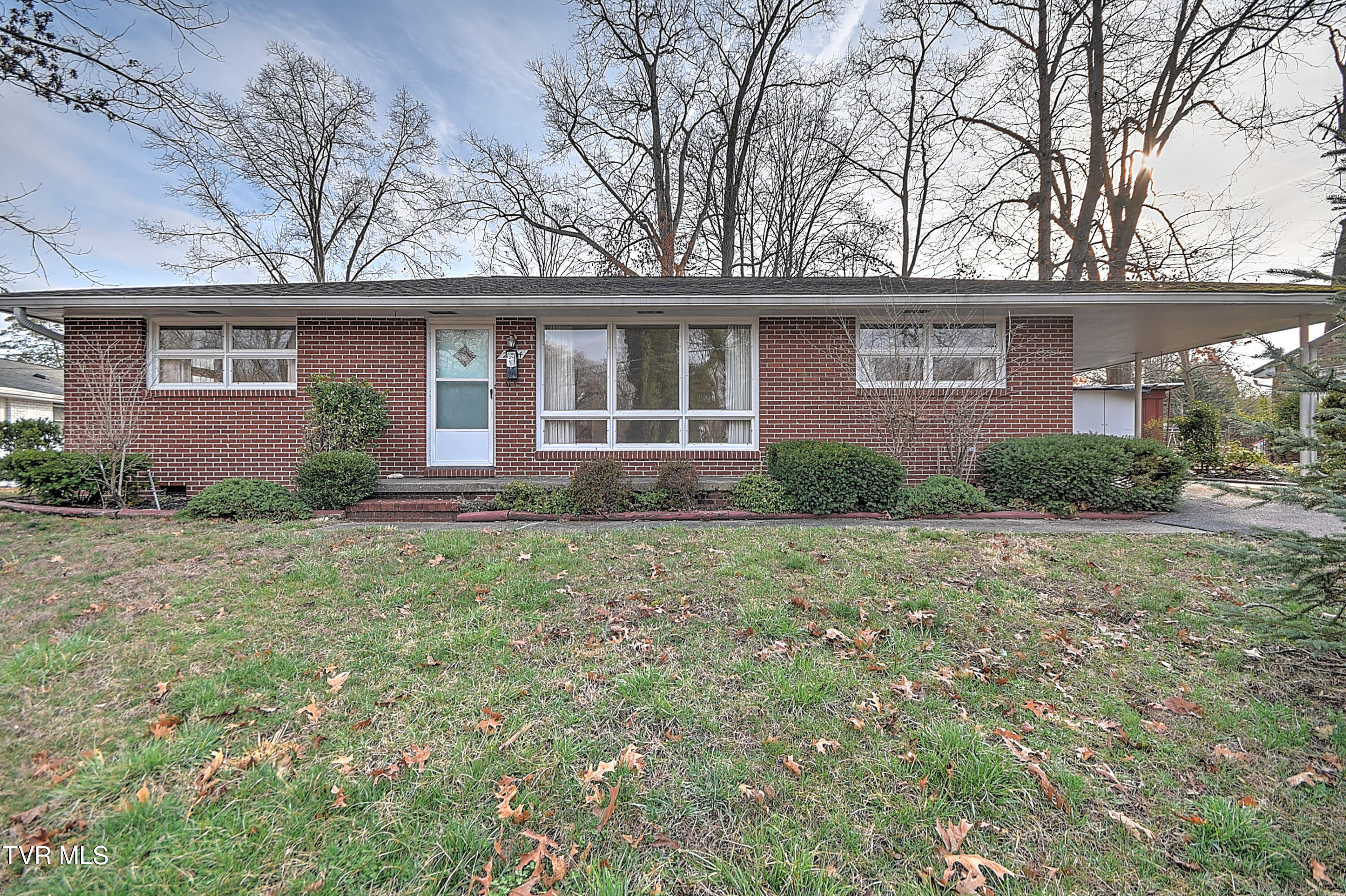 2744 Circle View BJ