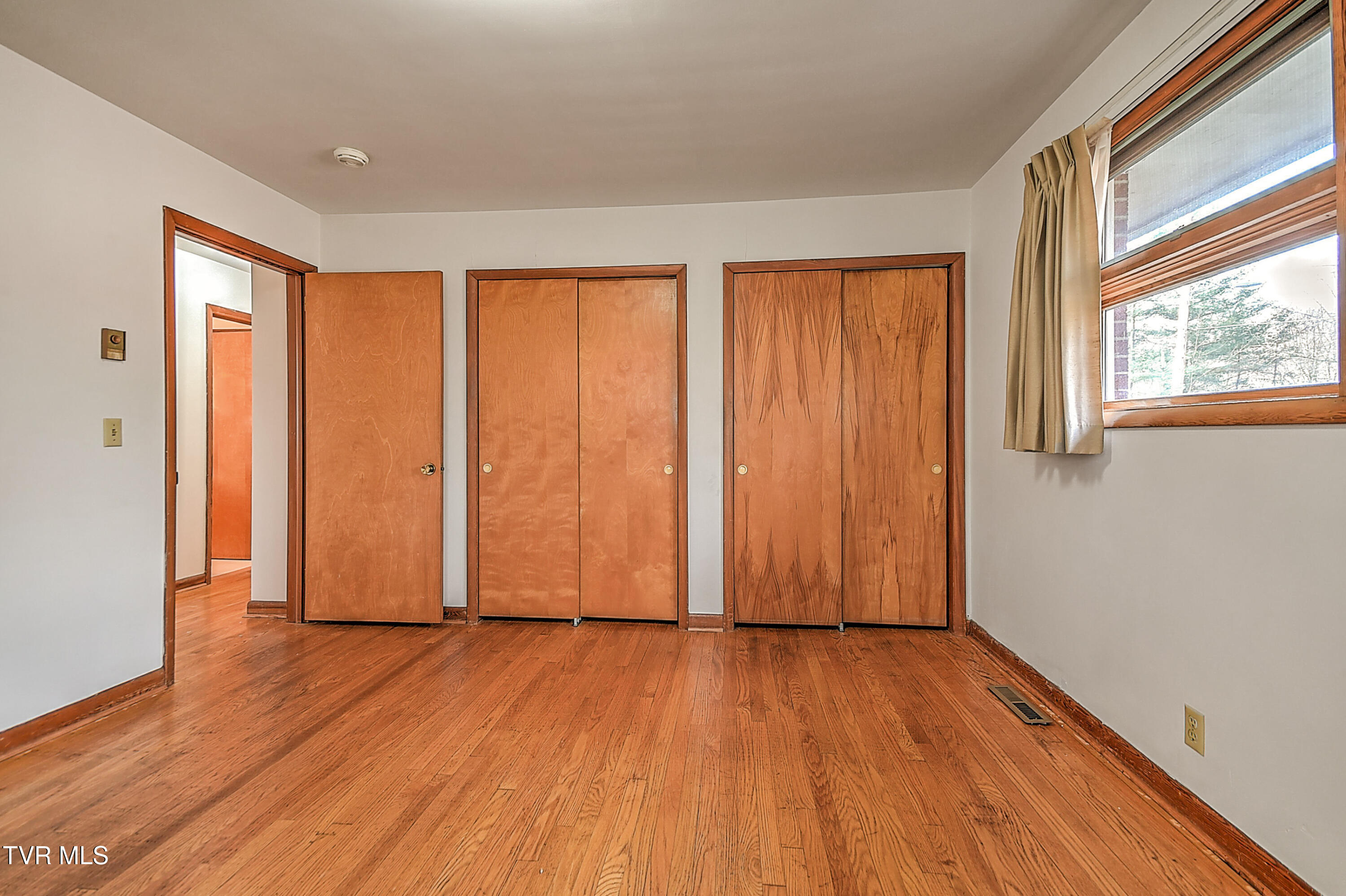 2744 Circle View Kingsport, TN 37664 - Photo 12 of 31 2744 Circle View BJ-12