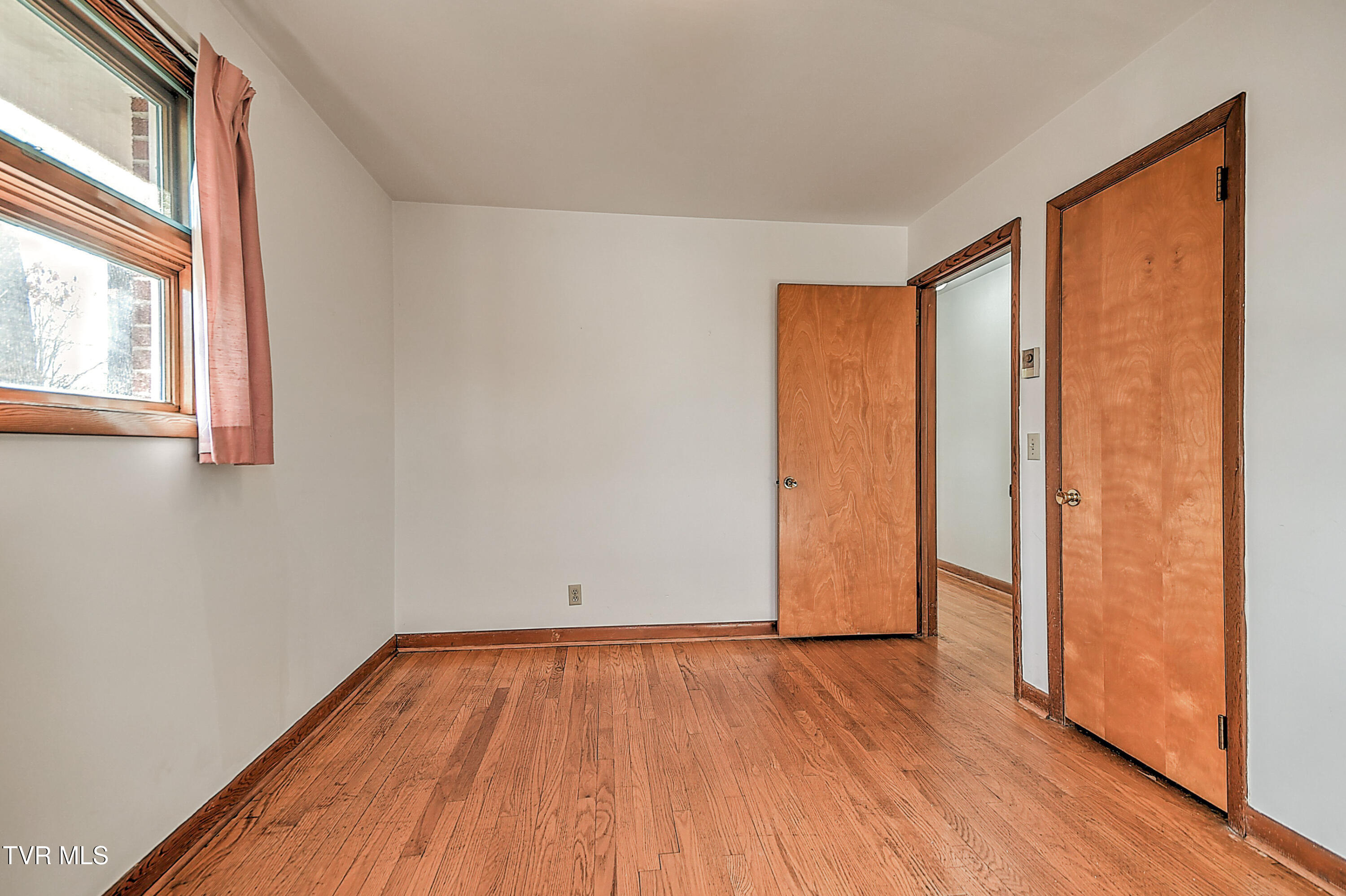 2744 Circle View Kingsport, TN 37664 - Photo 16 of 31 2744 Circle View BJ-16