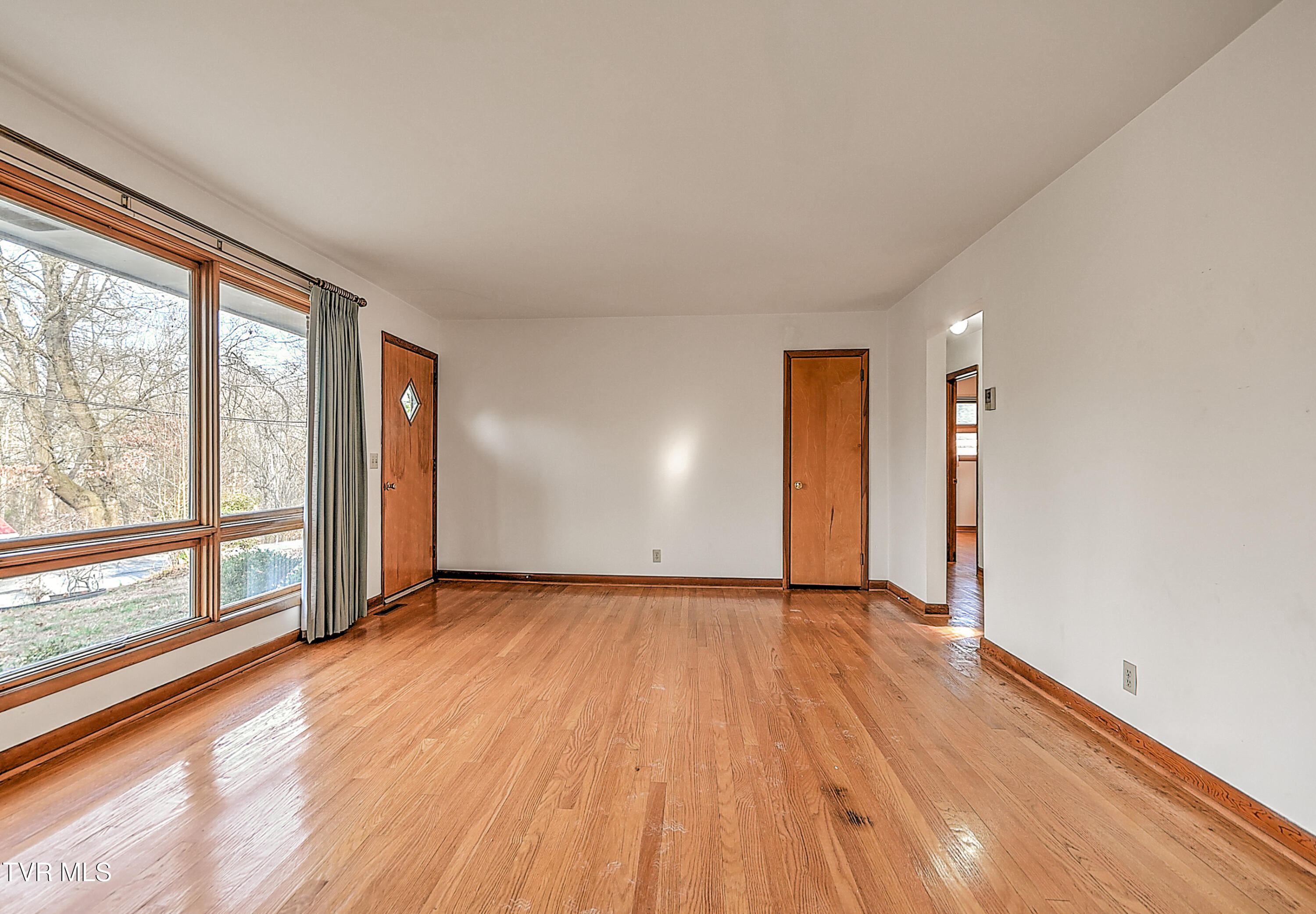 2744 Circle View Kingsport, TN 37664 - Photo 6 of 31 2744 Circle View BJ-6