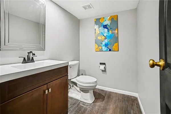 $250,000 | 10016 North Cherry Drive, Kansas City, MO 64155