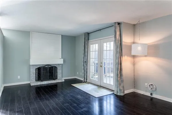$250,000 | 10016 North Cherry Drive, Kansas City, MO 64155