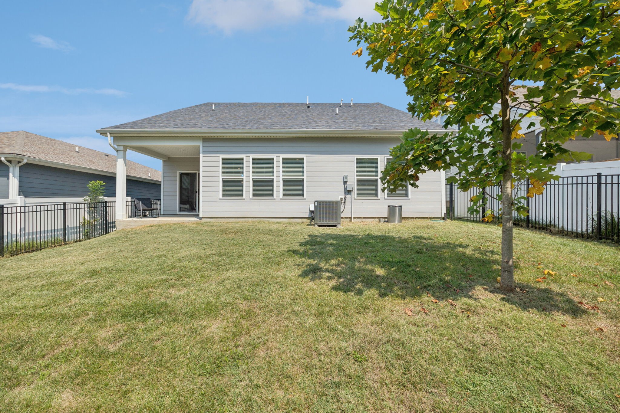 3316 Longstalk Road Antioch, TN 37013 - Photo 40 of 40 a front view of house with yard
