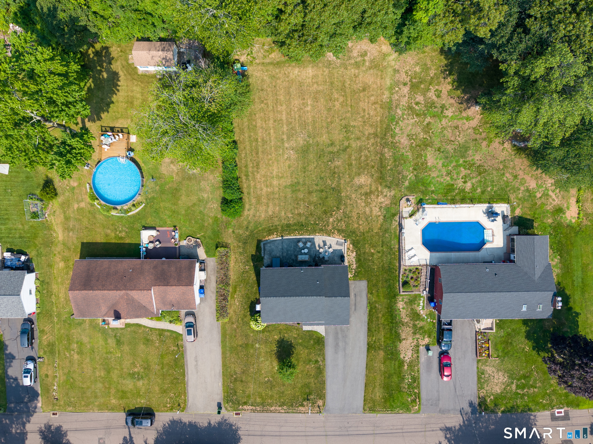 27 Wooding Road Wallingford, CT 06492 - Photo 5 of 33 Gallery Image 5