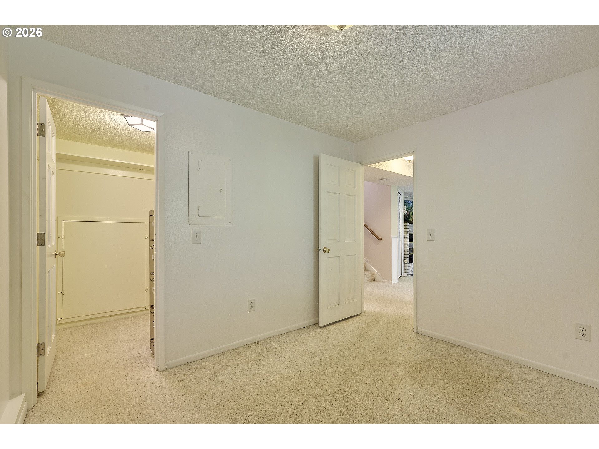 14395 Southwest 27th Court Beaverton, OR 97008 - Photo 29 of 39