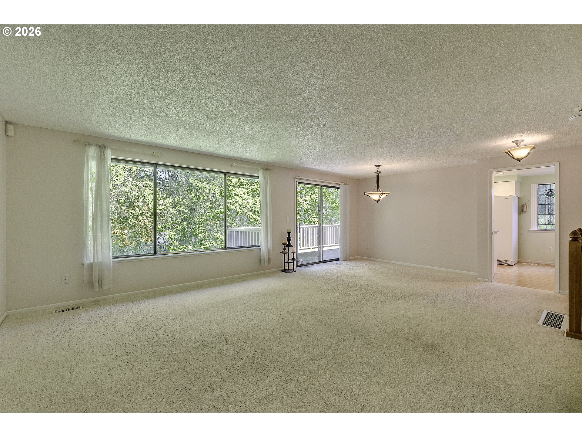 14395 Southwest 27th Court Beaverton, OR 97008 - Photo 10 of 39