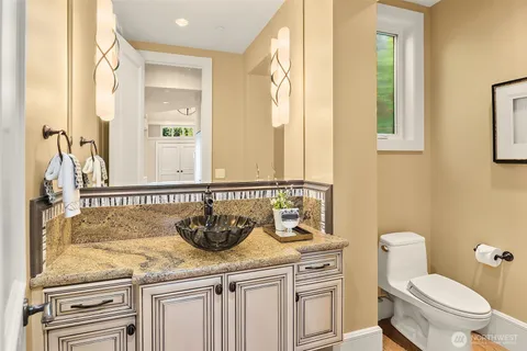 $5,995,000 | 1044 89th Avenue Northeast, Bellevue, WA 98004