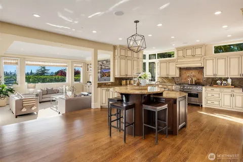 $5,995,000 | 1044 89th Avenue Northeast, Bellevue, WA 98004