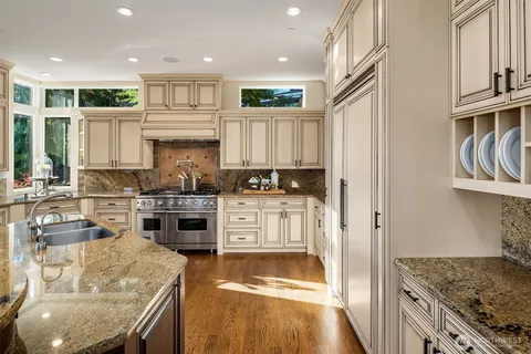 $5,995,000 | 1044 89th Avenue Northeast, Bellevue, WA 98004