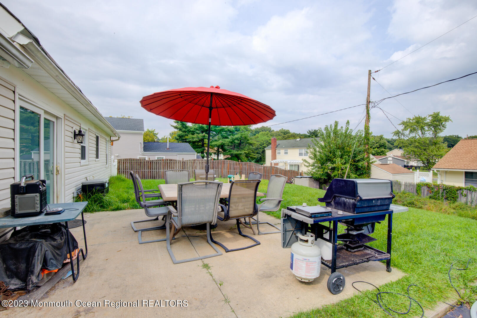 598 Lloyd Road Aberdeen, NJ 07747 - Photo 27 of 32 027(3)