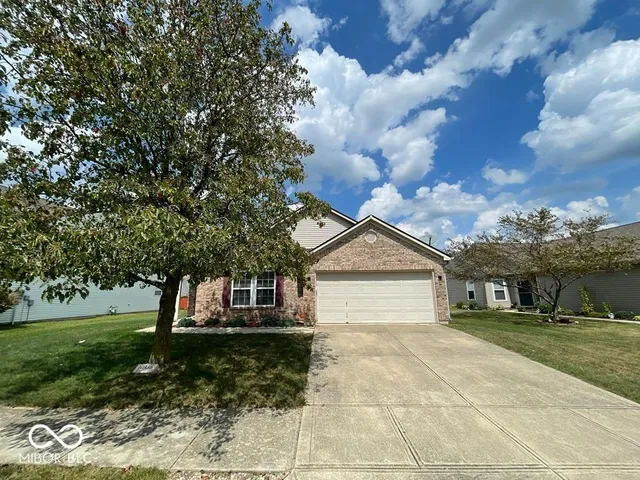 $1,950 | 10356 Split Rock Way, Indianapolis, IN 46234