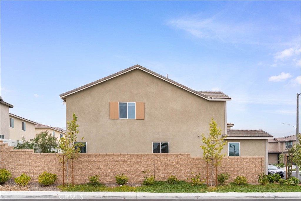 542 Colorado Drive Rialto, CA 92377 - Photo 49 of 68