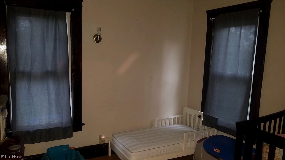3446 Broadview Road Cleveland, OH 44109 - Photo 16 of 19 Gallery Image 16