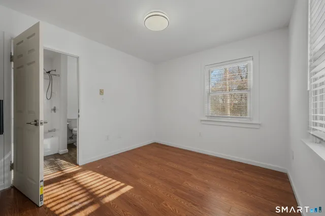 $2,000 | 127 Spithead Road, Waterford, CT 06385