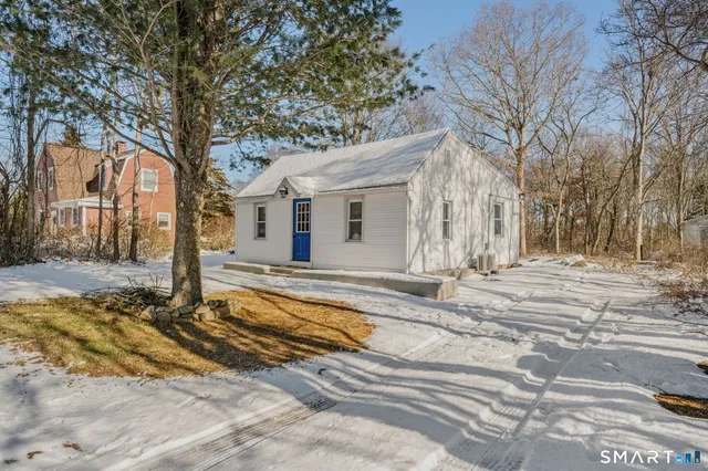 $2,000 | 127 Spithead Road, Waterford, CT 06385