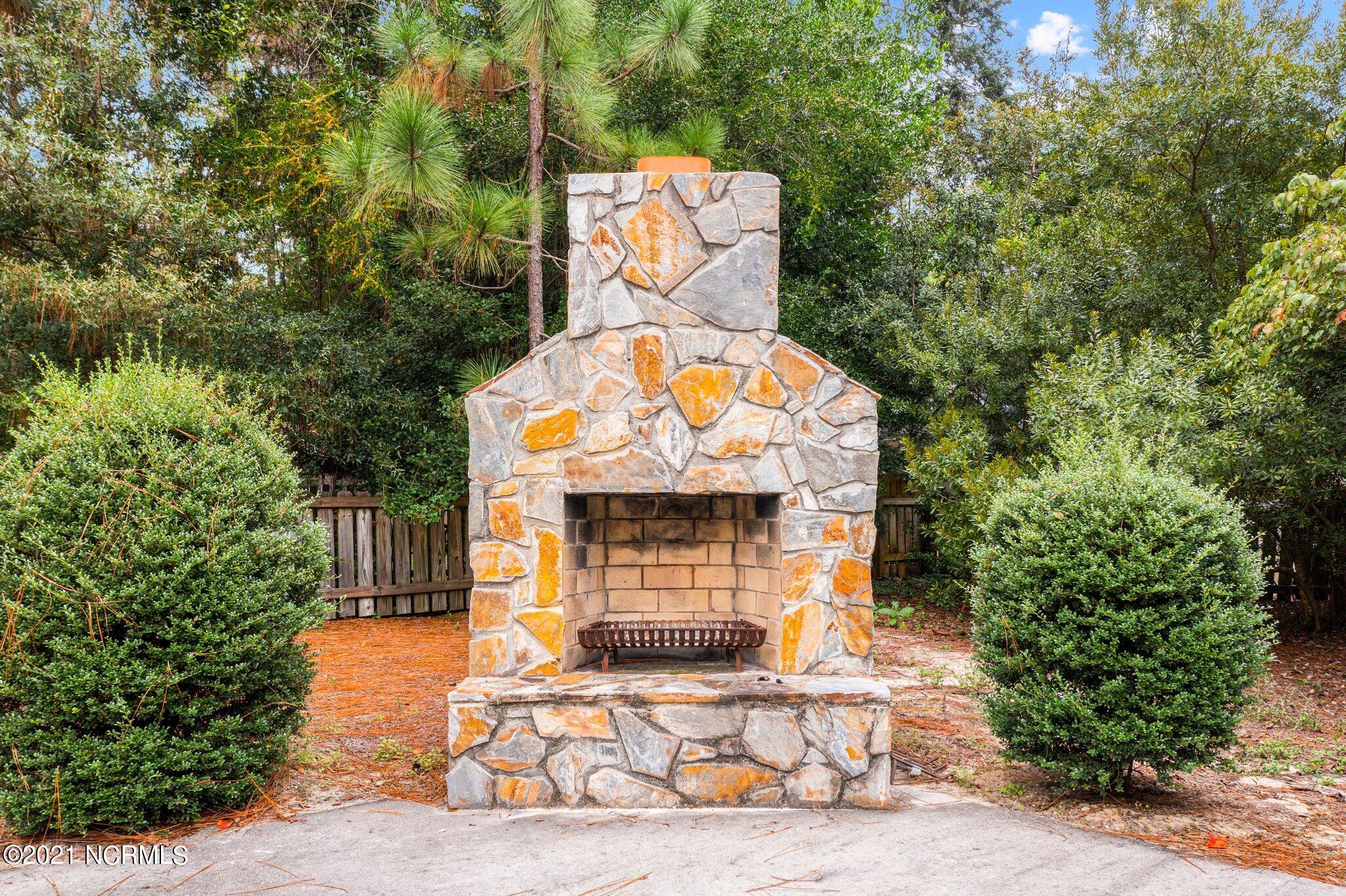 65 Page Road Pinehurst, NC 28374 - Photo 14 of 74 13-web-or-mls-DJI_0514