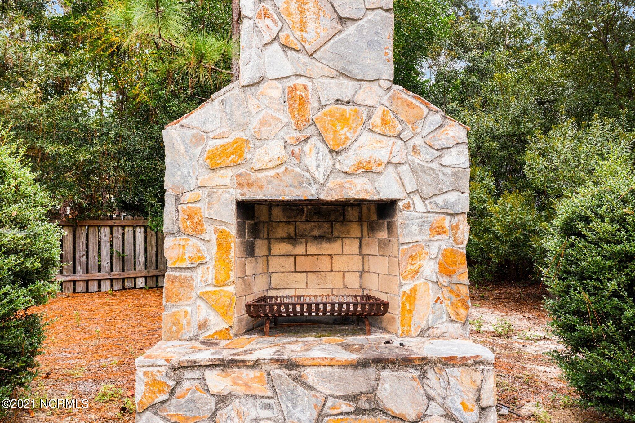 65 Page Road Pinehurst, NC 28374 - Photo 15 of 74 14-web-or-mls-DJI_0515