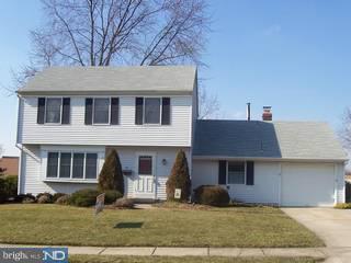 223 Sharrow Vale Road Delran, NJ 08075 - Photo 1 of 6
