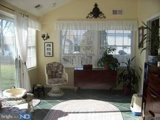 223 Sharrow Vale Road Delran, NJ 08075 - Photo 5 of 6