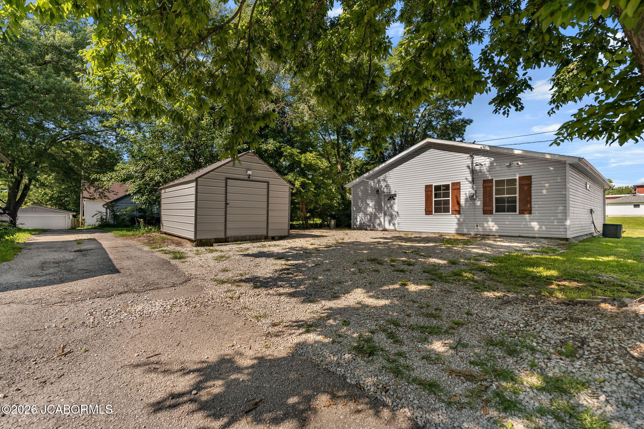 102 South High Street California, MO 65018 - Photo 36 of 43